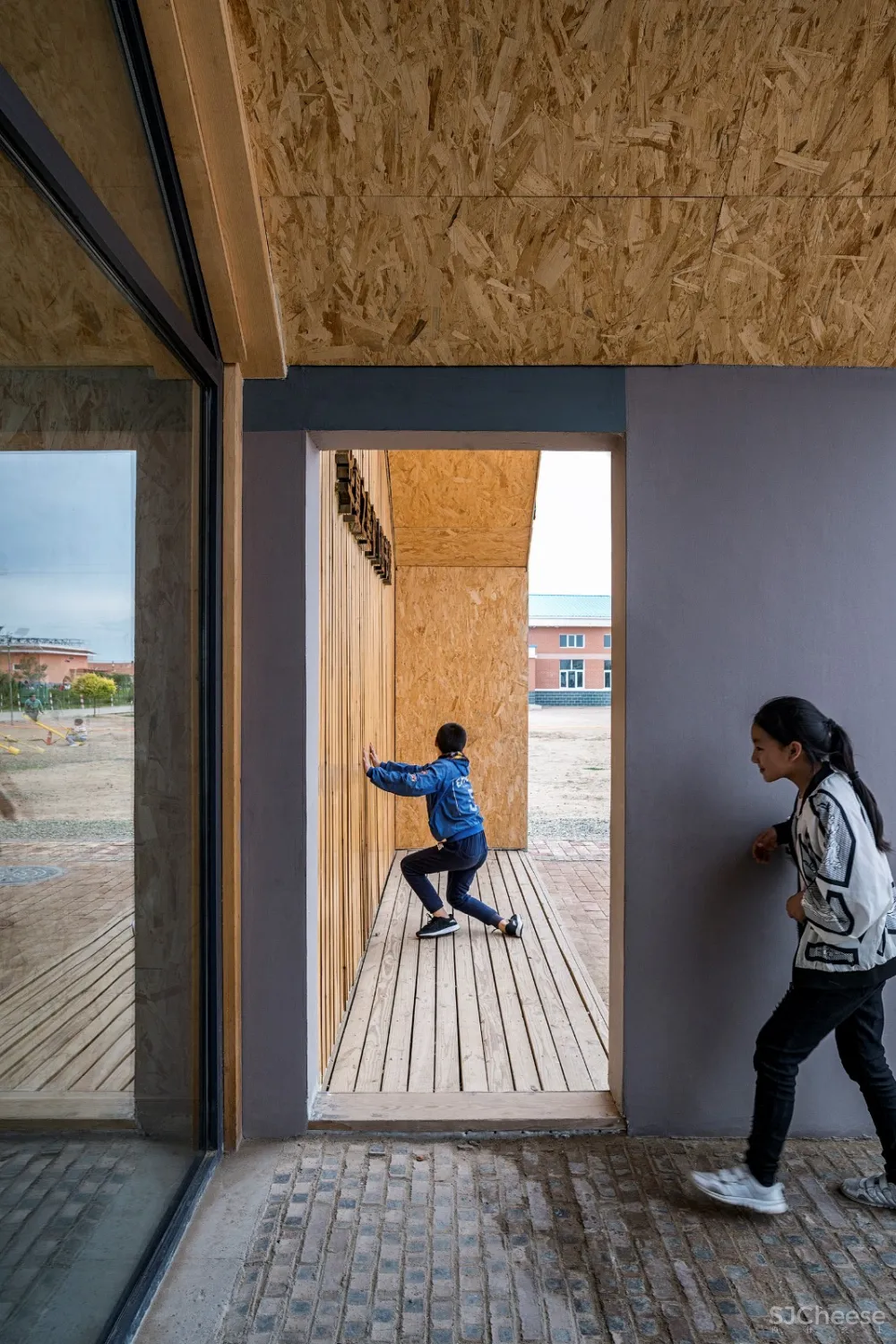 张北县二台镇华夏之星初心图书馆,河北 / 度态建筑