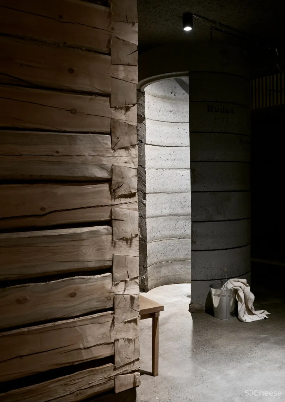 Studio Puisto:工业风格“邻里桑拿” 首