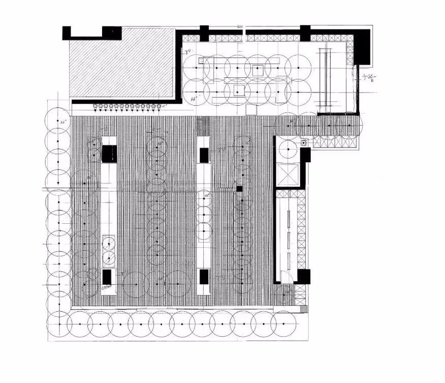 DOMANI东仓新作首发 | OPPO 深圳旗舰店· 透明的存在