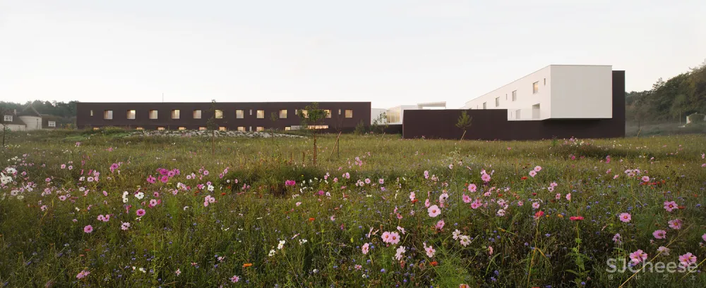 个床位的养老院 法国