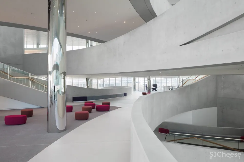 默克创新中心：持续发展的空间结构