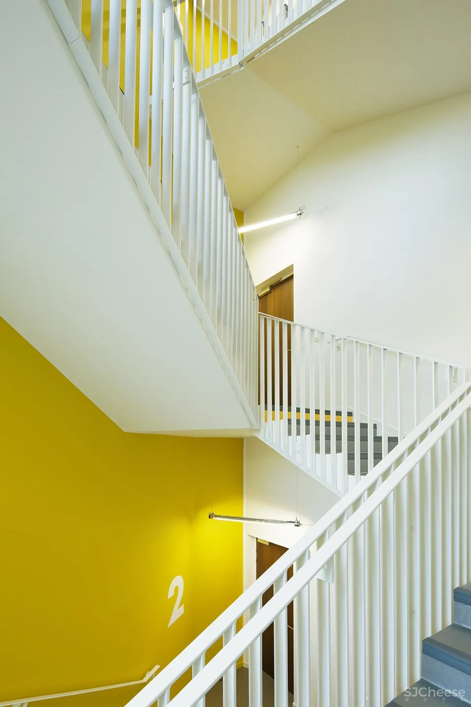 法国中央银行La Courneuve中心，巴黎 / Jean-Paul Viguier et Associés