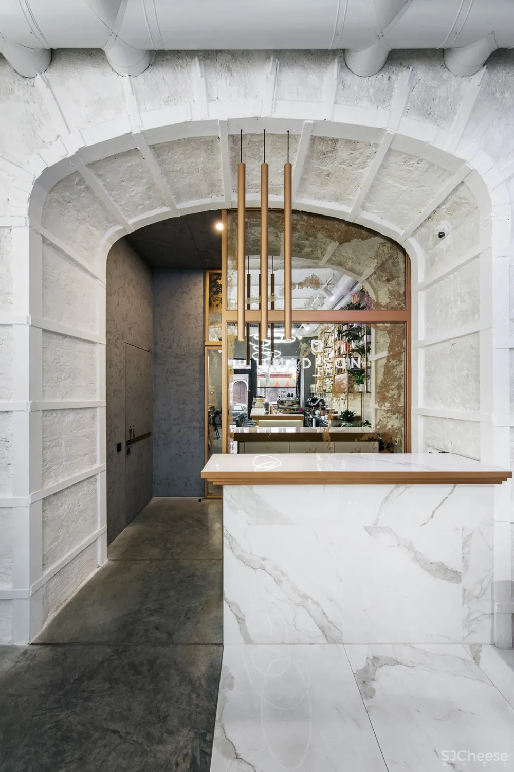 YØDEZEEN Architects ：美发美容沙龙 Madison beauty bar 首