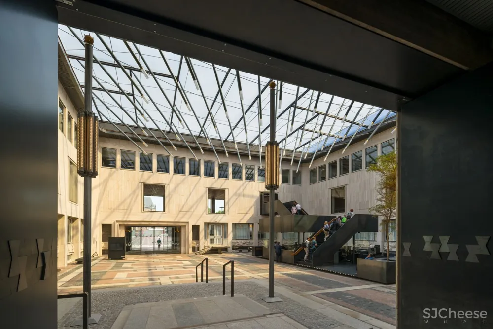 Gelderland省政厅，荷兰 / Team V Architecture