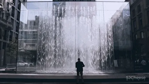 苹果最新米兰旗舰店：最美梦幻苹果店