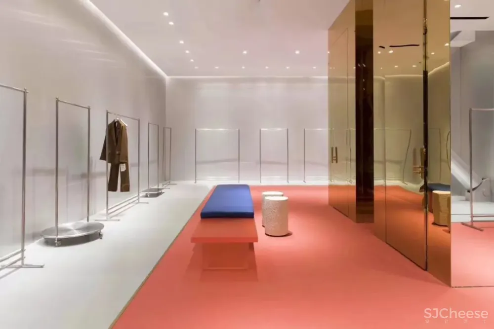 "VVNK JANE PLUS" 极简女装概念店 | 退化建筑