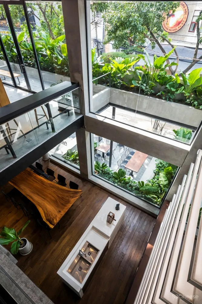 Sanuki Daisuke architects：越南年轻创业者的办公空间