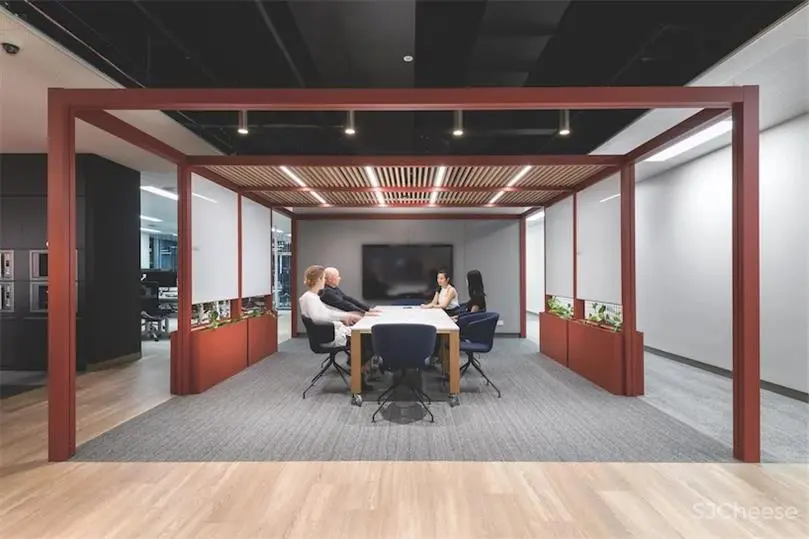 kettal为开放式工作空间设计了模块化“办公亭”