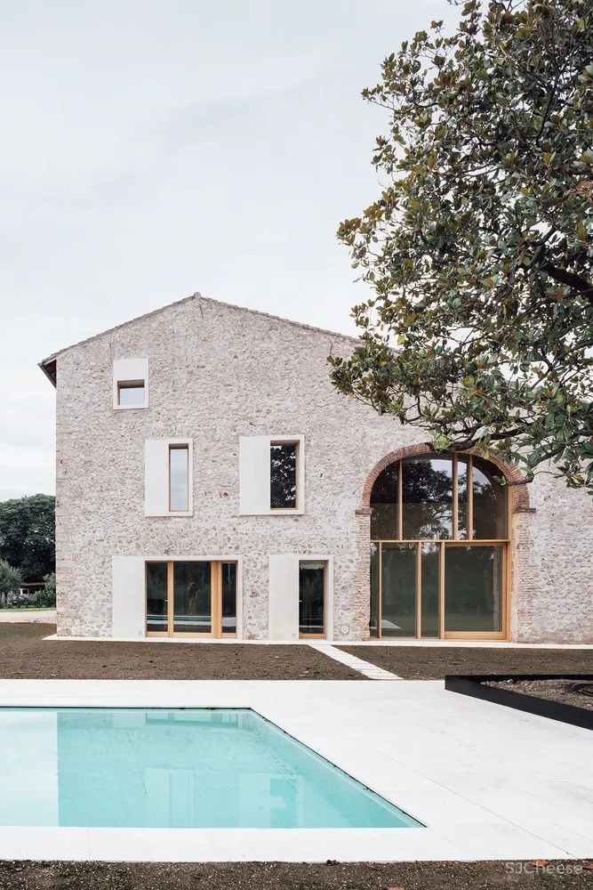 studioWOK：意大利极简清新别墅 首