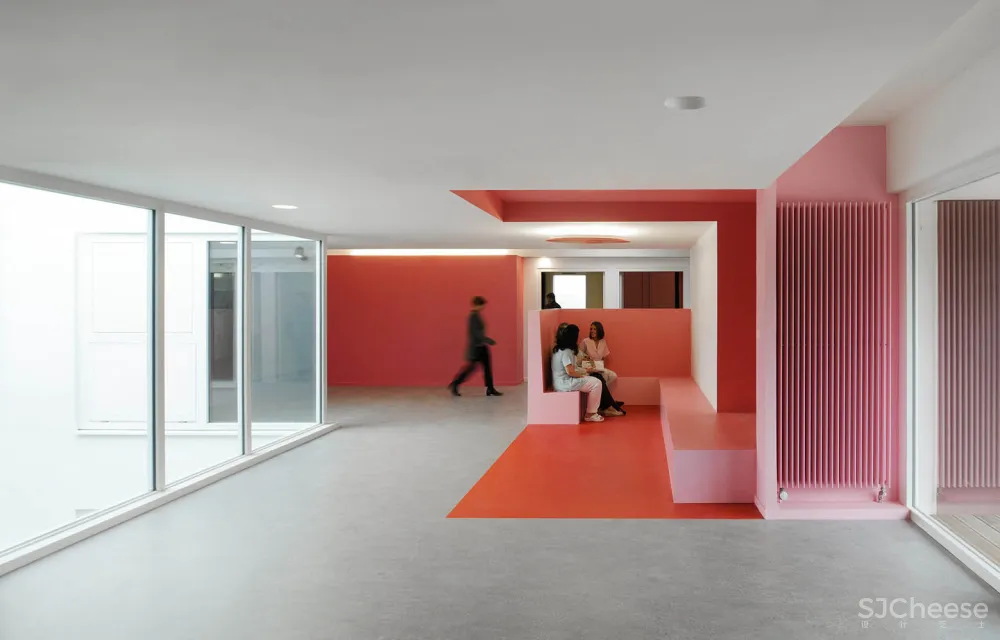 个床位的养老院 法国