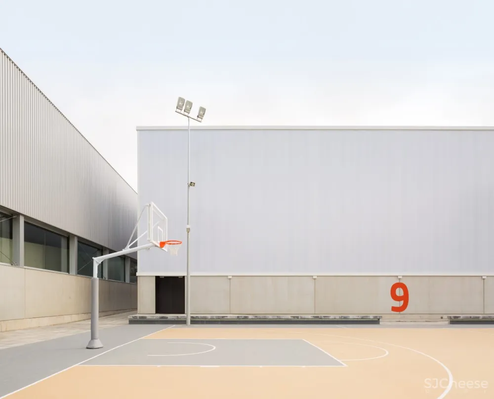 西班牙:篮球联赛场地