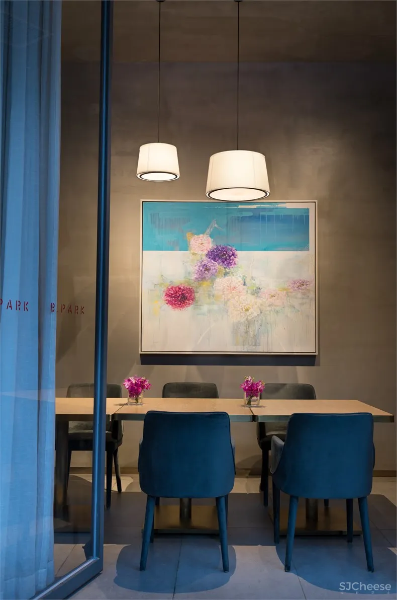 贝森豪斯：绽放花园成都艺术餐厅设计