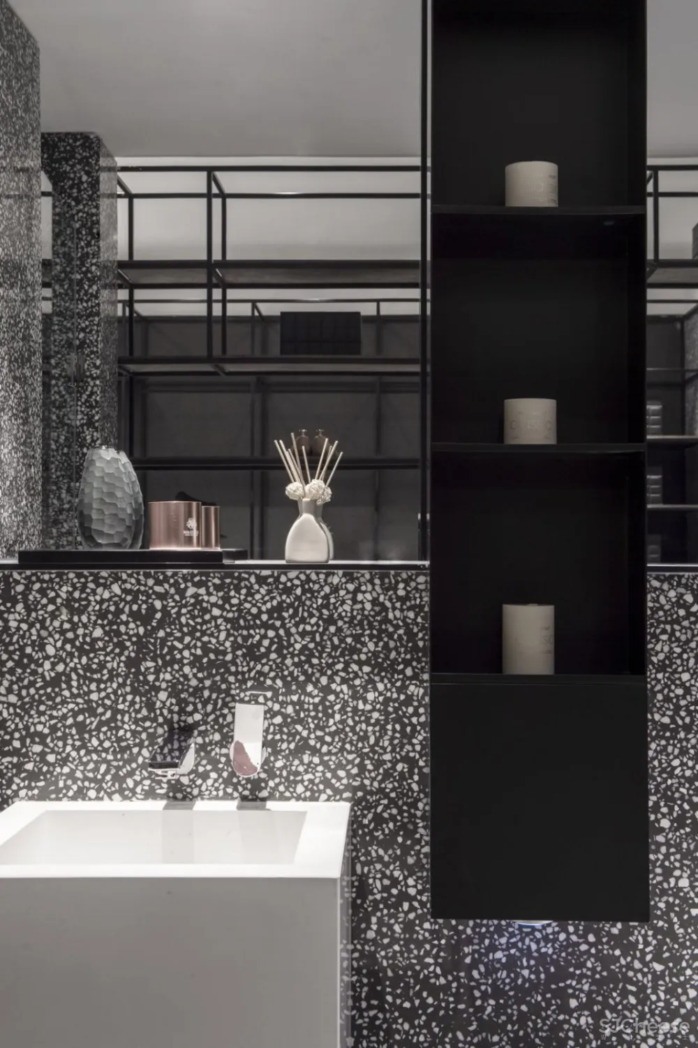 一然设计 | 黑白世界极简至极 首