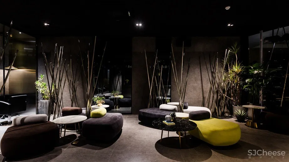 杜尚发型：杭州临平万宝城店