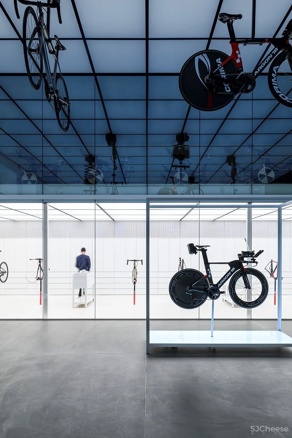 United Cycling自行车实验店,丹麦 / Johannes Torpe Studios