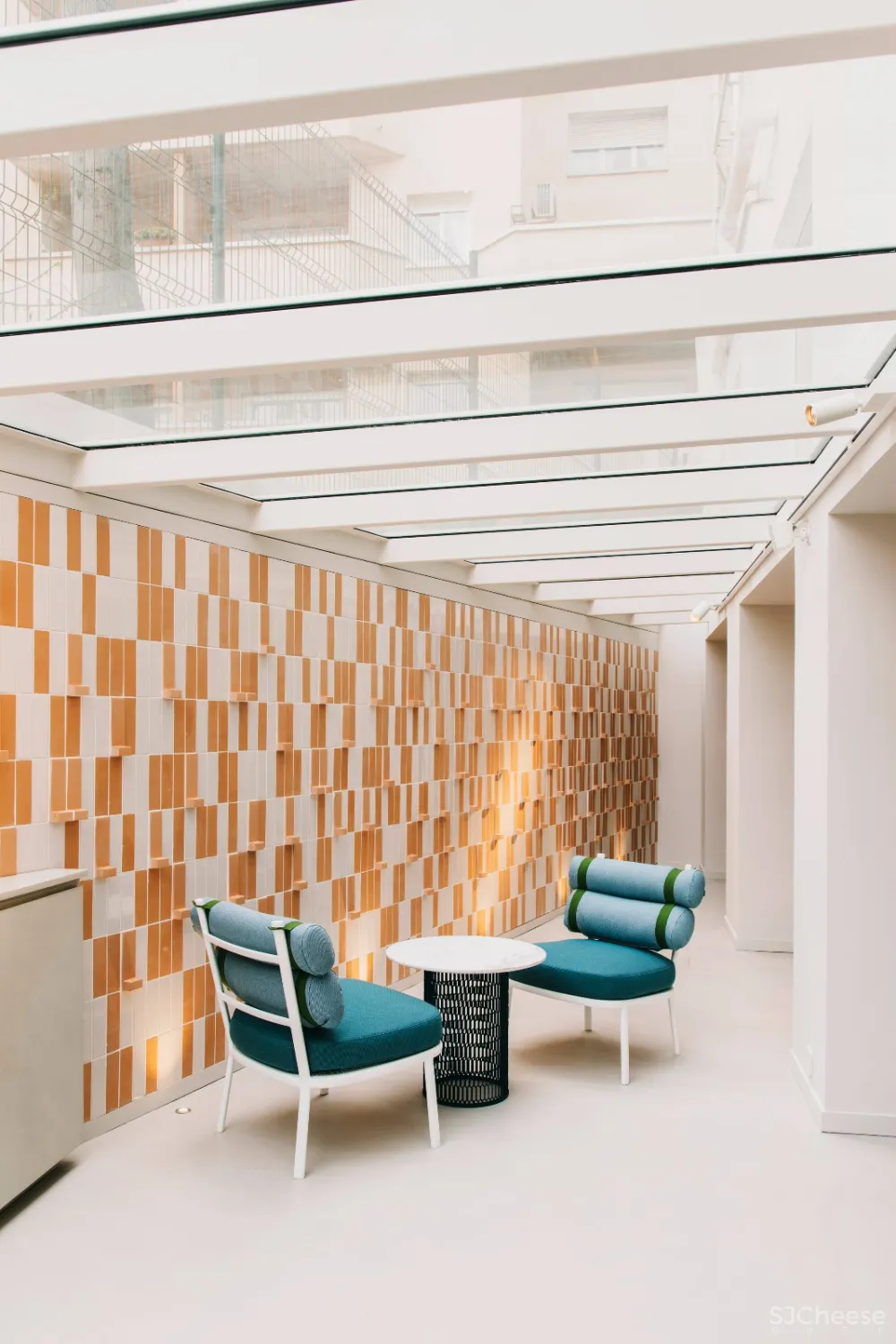 Patricia Urquiola 为家具品牌 Kettal 设计的展厅