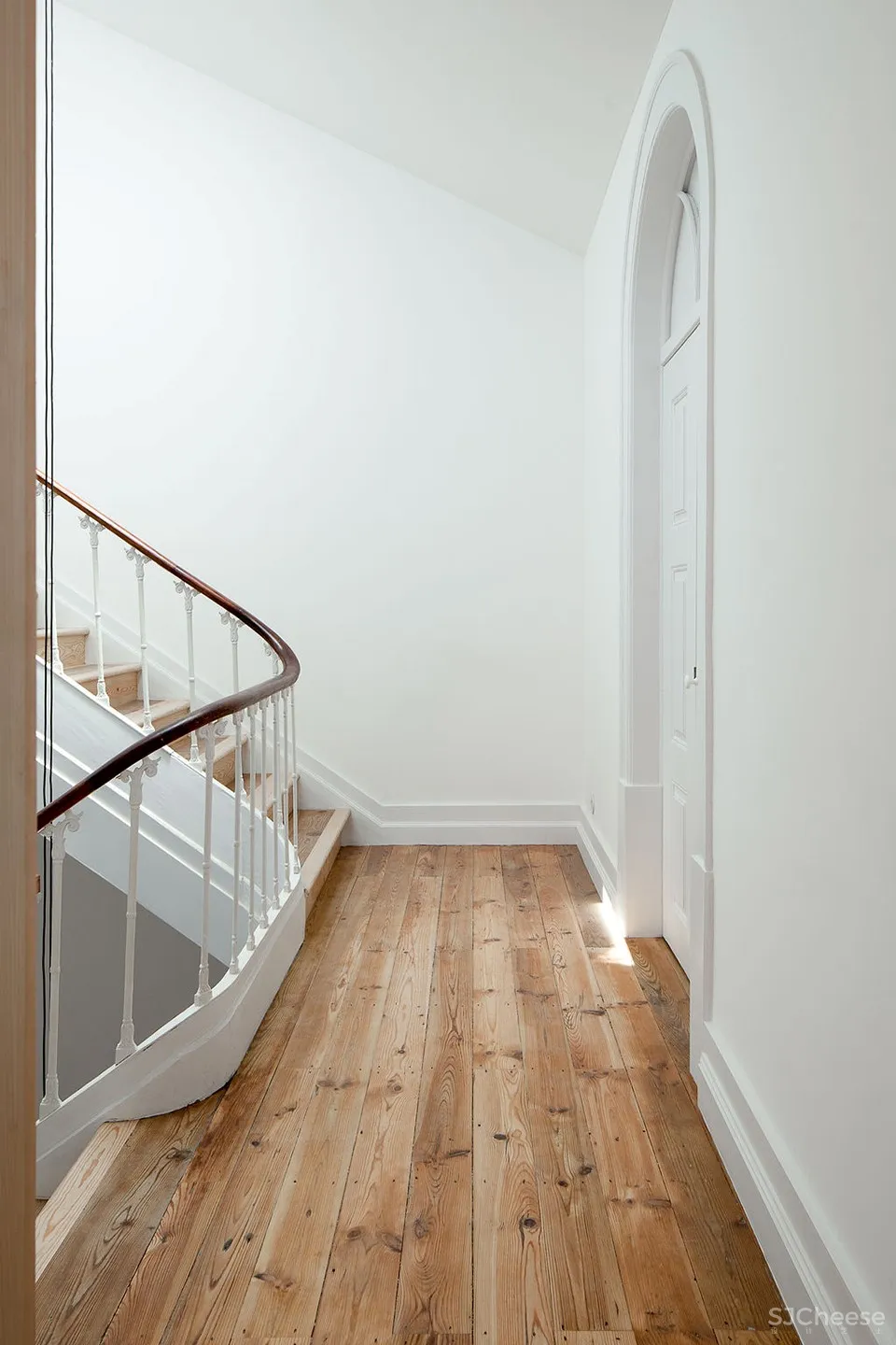 科英布拉酒店改造，葡萄牙 / depA Architects