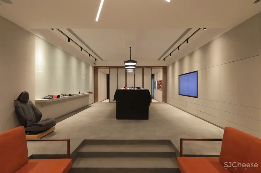 阿斯顿马丁, 竟然在上海小巷里开了家设计工作室!?