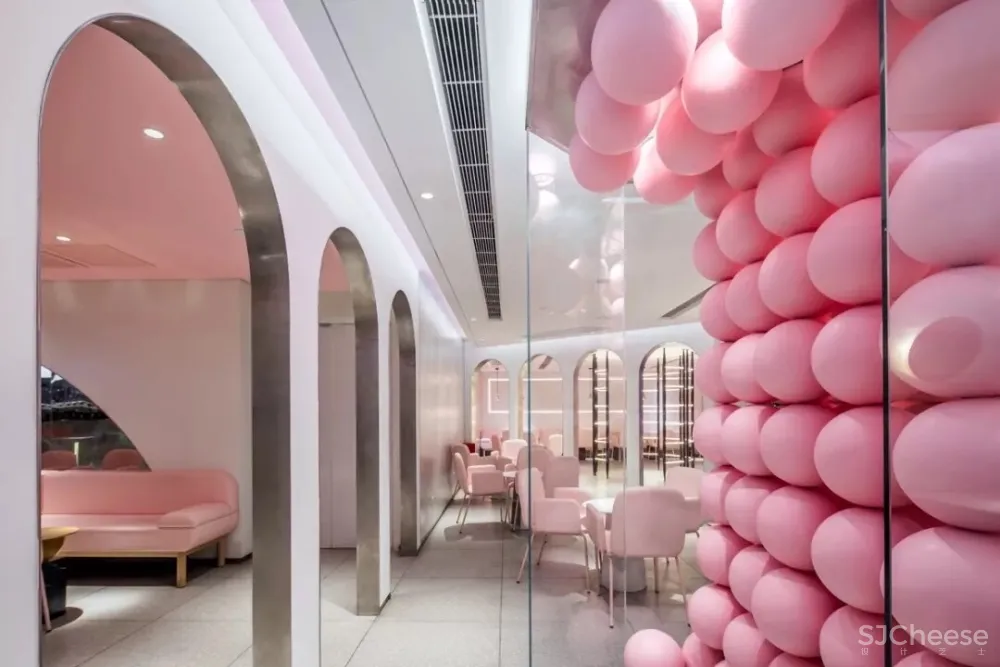 喜茶南京德基 PINK 店:Beautiful Chaos | 梅蘭工作室 首