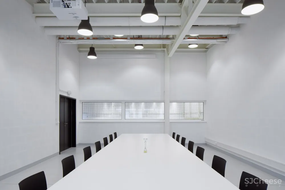 Kuřim体育馆,捷克 / CUBOID ARCHITEKTI