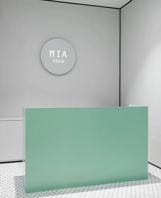 莫斯科 MIA Yoga 瑜伽工作室 :Crosby Studios 首