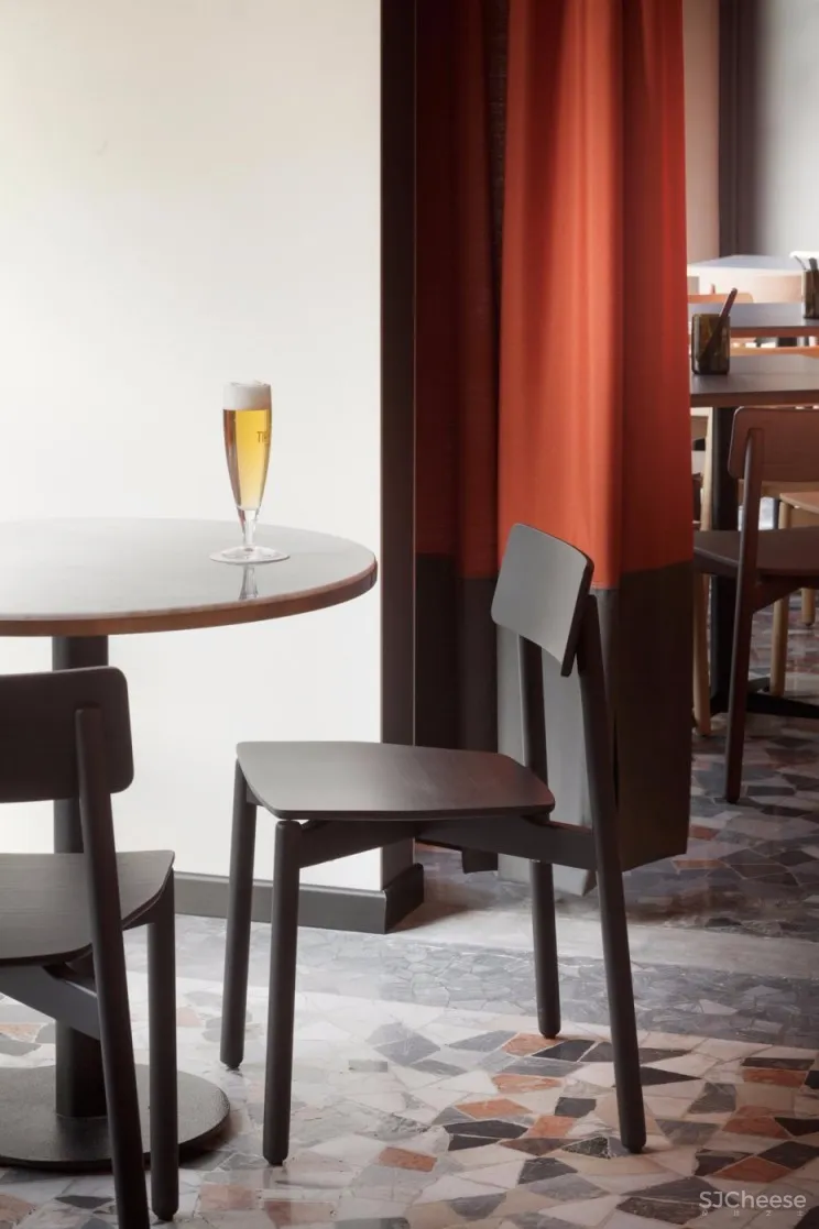 意大利米兰粉色调酒吧 | DWA Design Studio