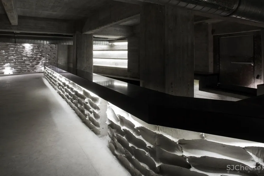 Foro Normandie地下夜店，墨西哥 / Ludwig Godefroy Office 首