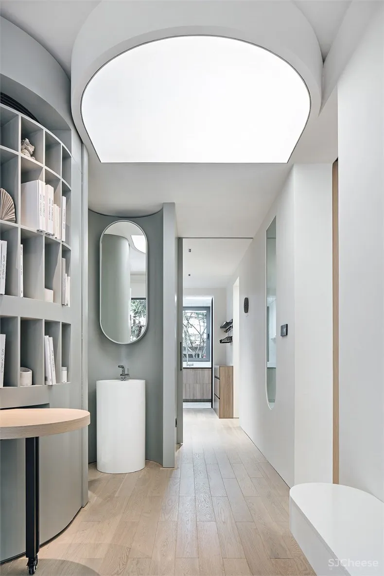 PONE ACHITECTURE：落差巨大的家——居住空间