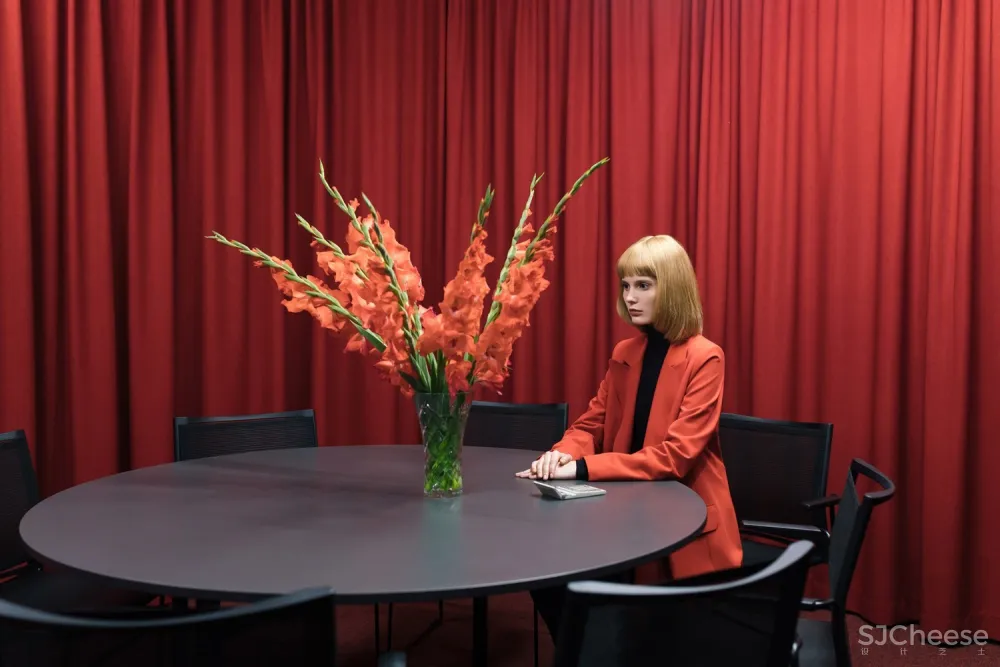 首发 | 大胆的色彩表达 STUDIO11设计明斯克办公空间