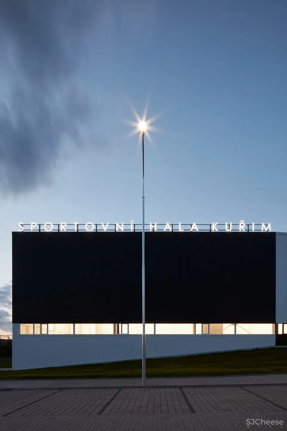 Kuřim体育馆，捷克 / CUBOID ARCHITEKTI