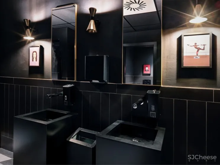 戏剧感十足的 ZOMBY BLUE 演艺娱乐中心 | fabio gianoli