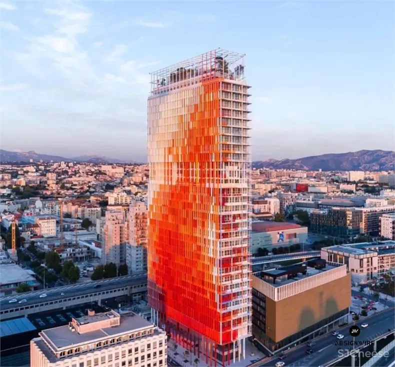 让·努维尔:马赛Arenc码头La Marseillaise办公楼设计-01 让·努维尔:马赛Arenc码头La Marseillaise办公楼设计