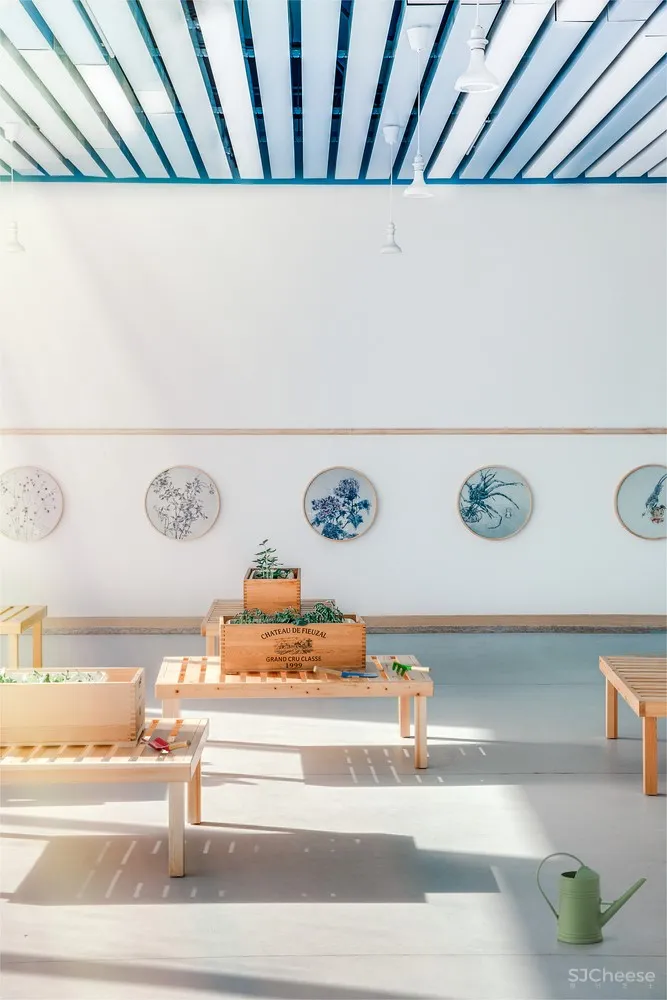 北京亦庄蒙特梭利幼儿园 / ArkA