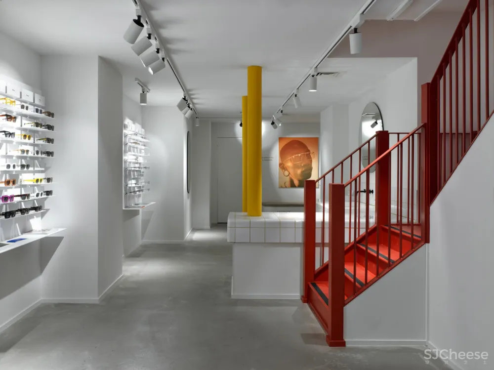 伦敦soho区:Ace & Tate眼镜店 首