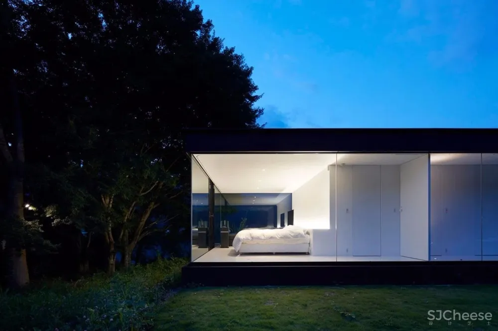 极简大师丨如何将白色做出空灵的境界