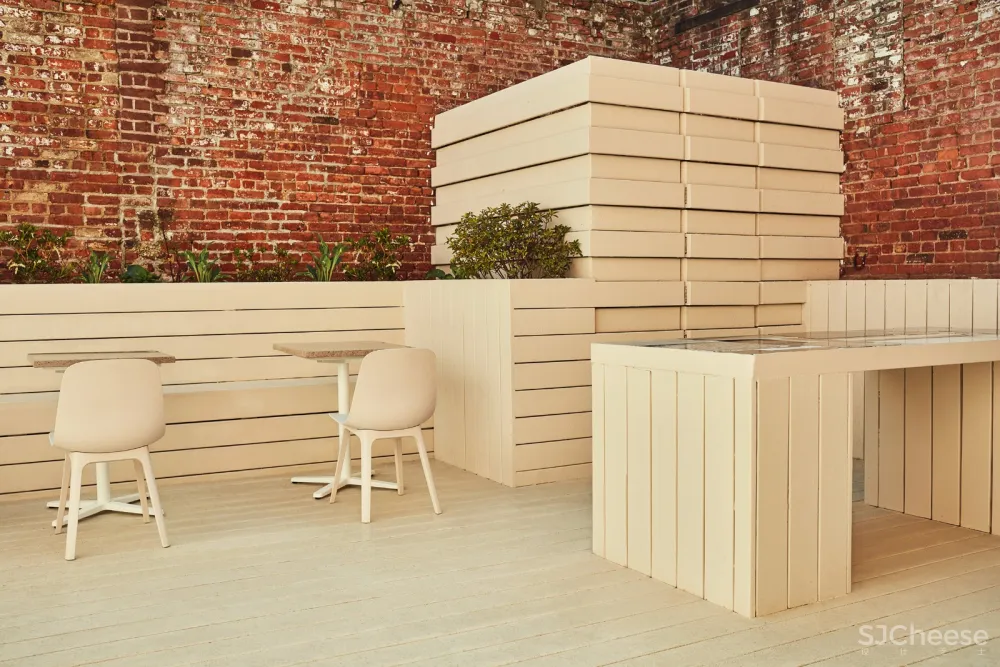 Corinna & Theresa Williams：Celsious餐厅自助洗衣店/咖啡馆 首