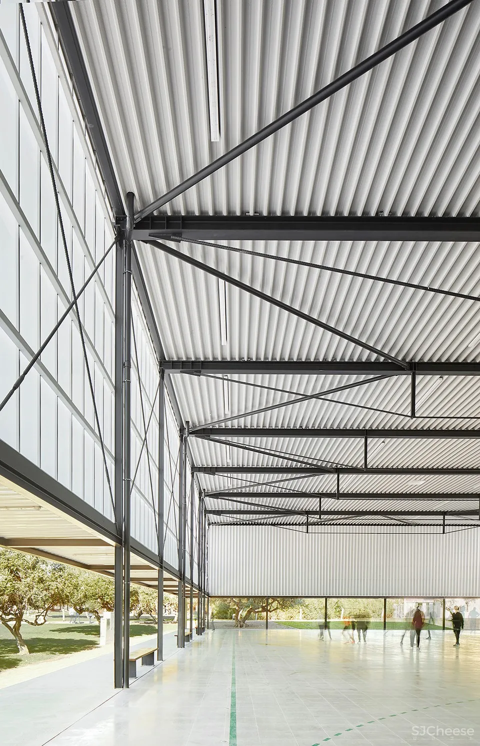 Vila-Seca市立体育馆翻新及扩建,西班牙 / NAM Arquitectura