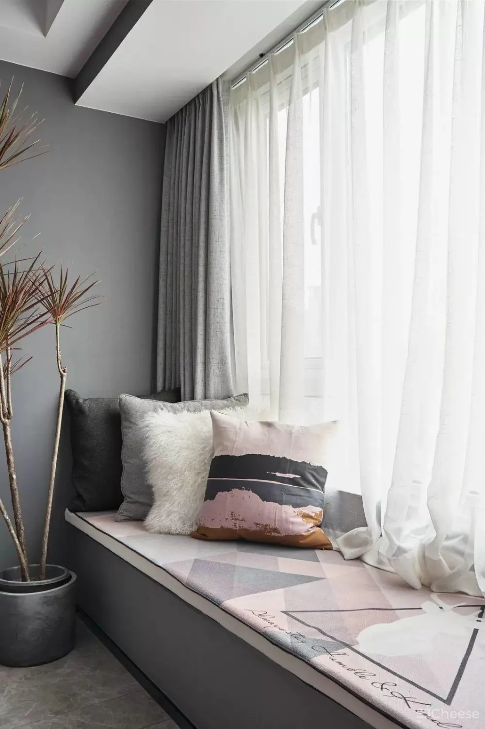 高级灰+烟粉,撩人轻熟风! 高级灰+烟粉,精致住宅-撩人轻熟风!| 所向设计