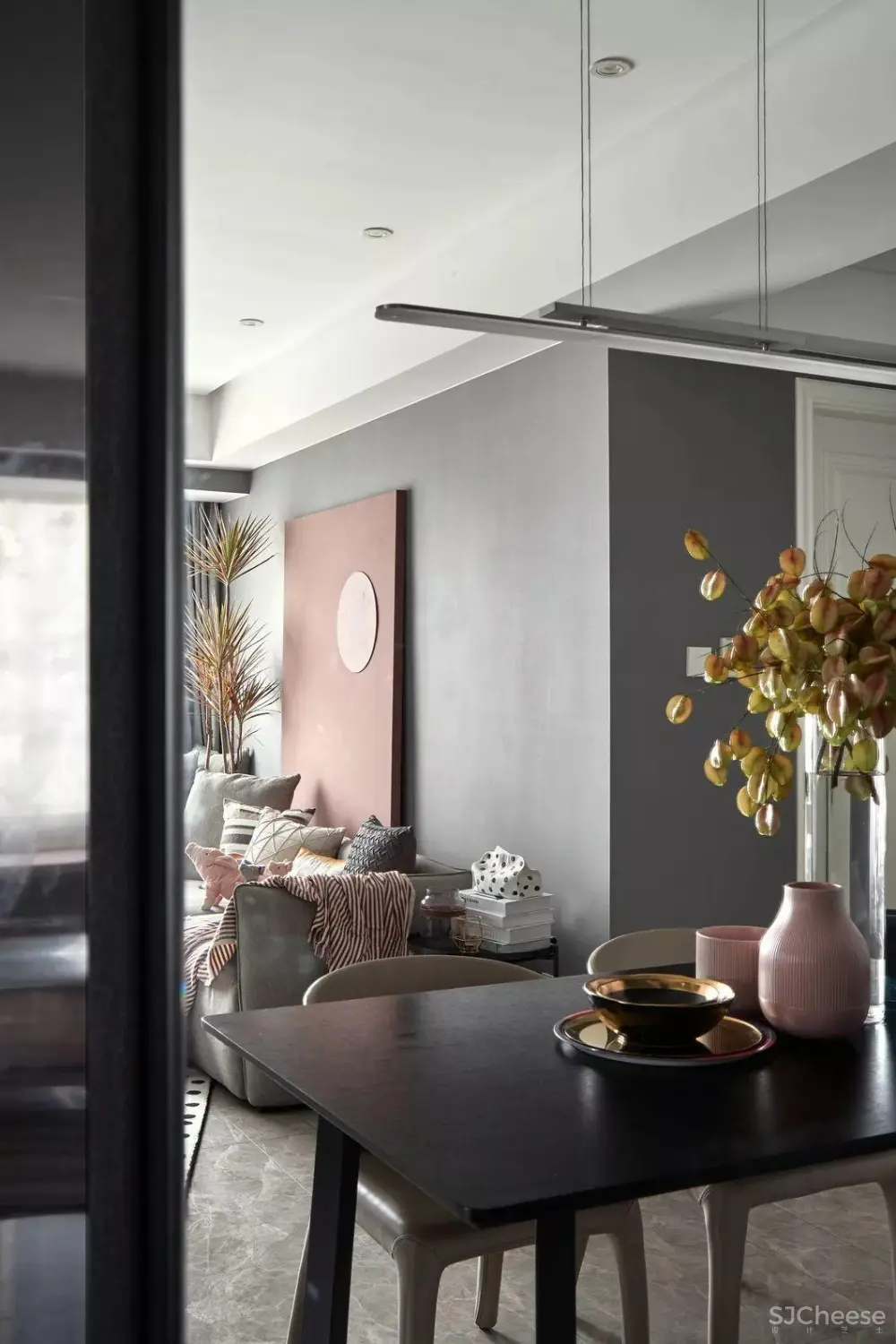 高级灰+烟粉,撩人轻熟风! 高级灰+烟粉,精致住宅-撩人轻熟风!| 所向设计
