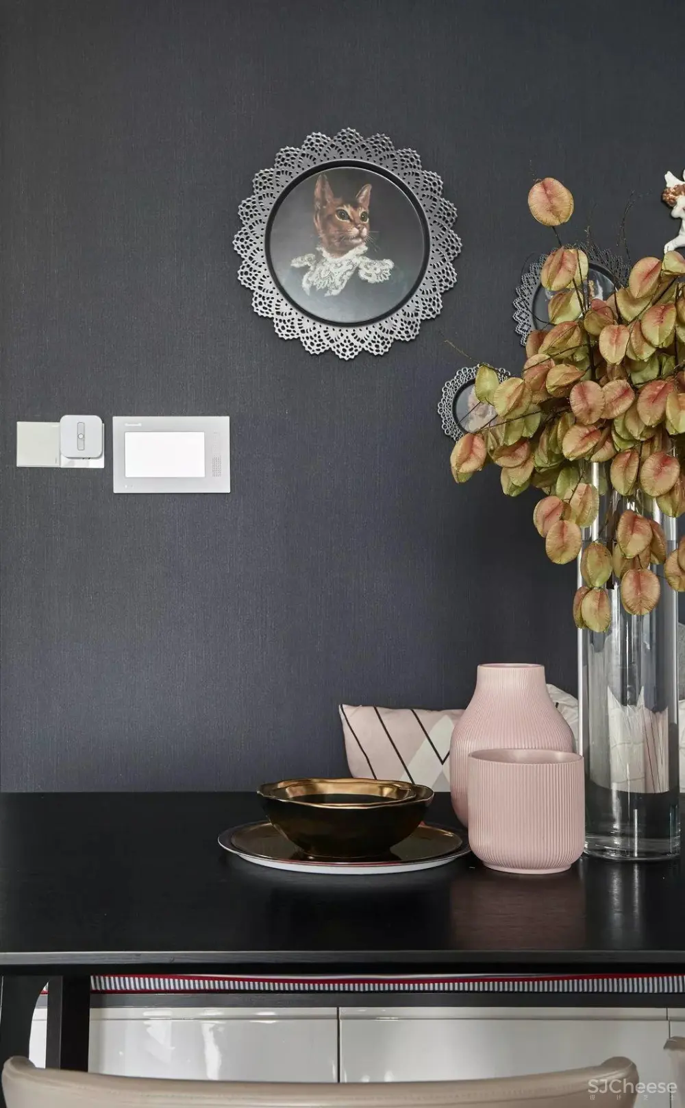 高级灰+烟粉,撩人轻熟风! 高级灰+烟粉,精致住宅-撩人轻熟风!| 所向设计