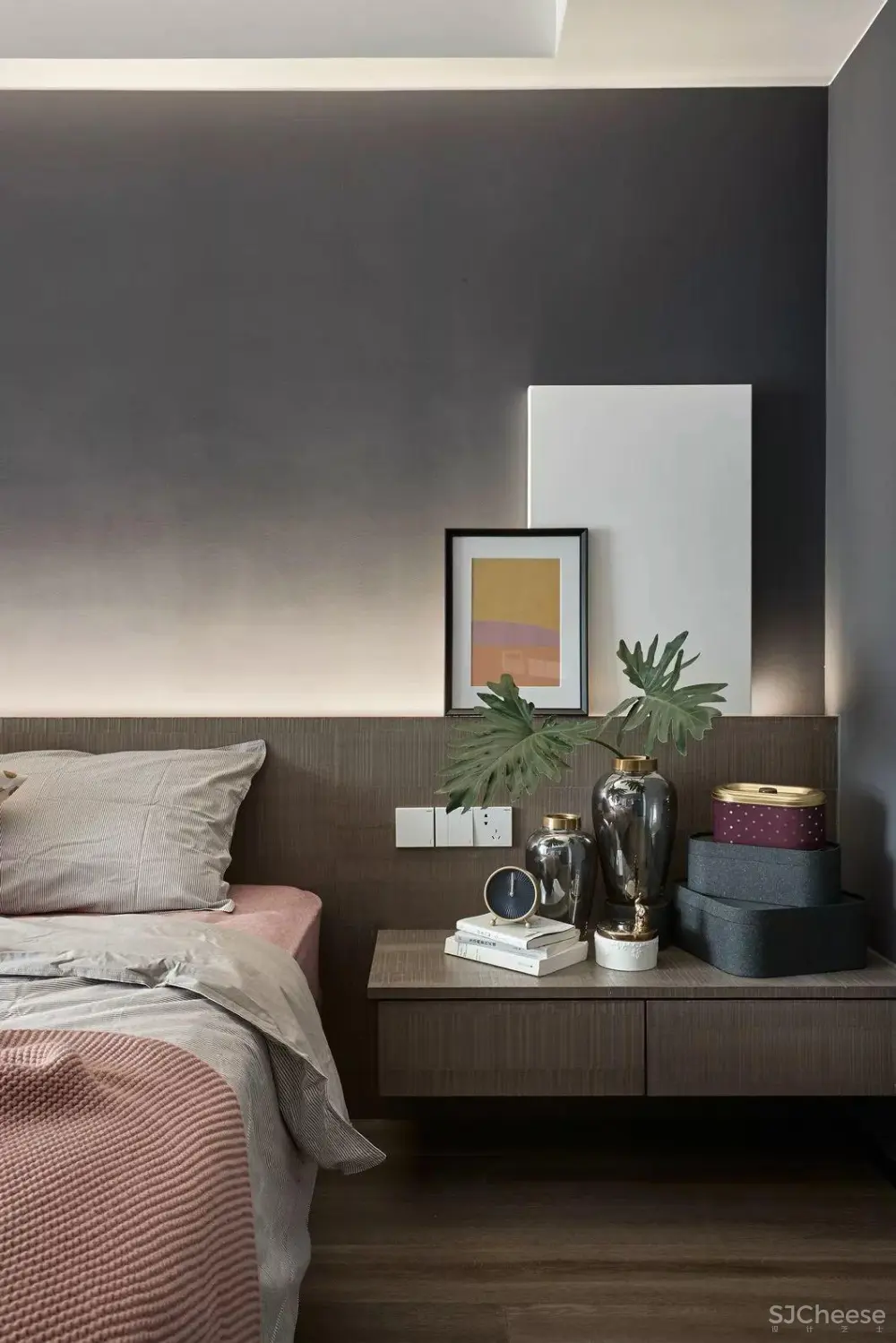 高级灰+烟粉,撩人轻熟风! 高级灰+烟粉,精致住宅-撩人轻熟风!| 所向设计