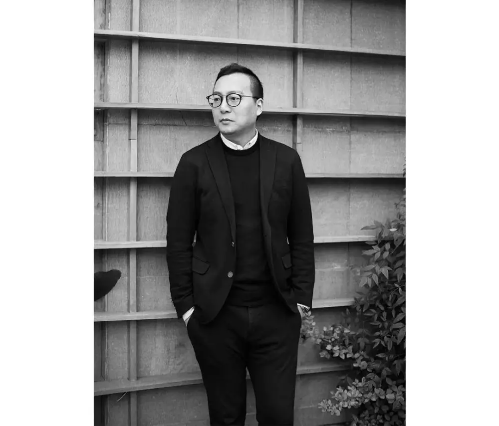 首发 | 上海 300m² 叠墅,海派时尚如何做出先锋格调 首发 | 上海 300m² 叠墅,海派时尚如何做出先锋格调