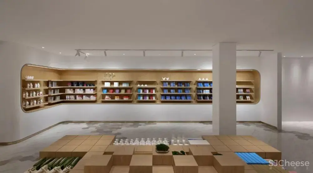 老宅里的舞蹈 | 云南白药健康体验店