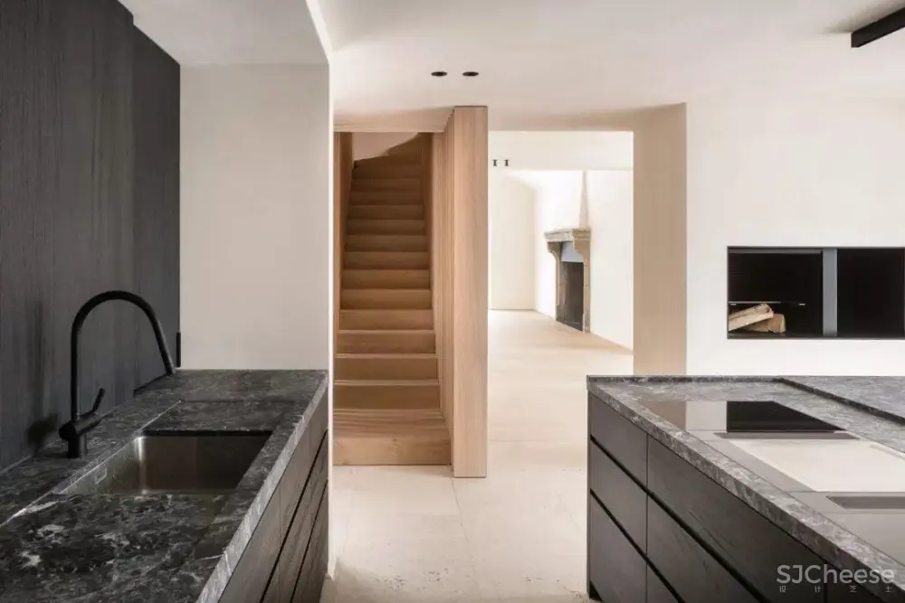 Nathalie Deboel | 感性和放松的极简氛围 Nathalie Deboel | 感性和放松的极简氛围