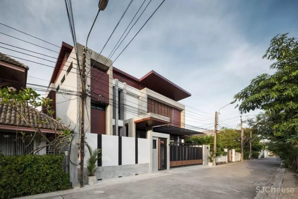 泰国[东南亚]-住宅别墅设计案例丨实景案例42套1466张图丨1.63G