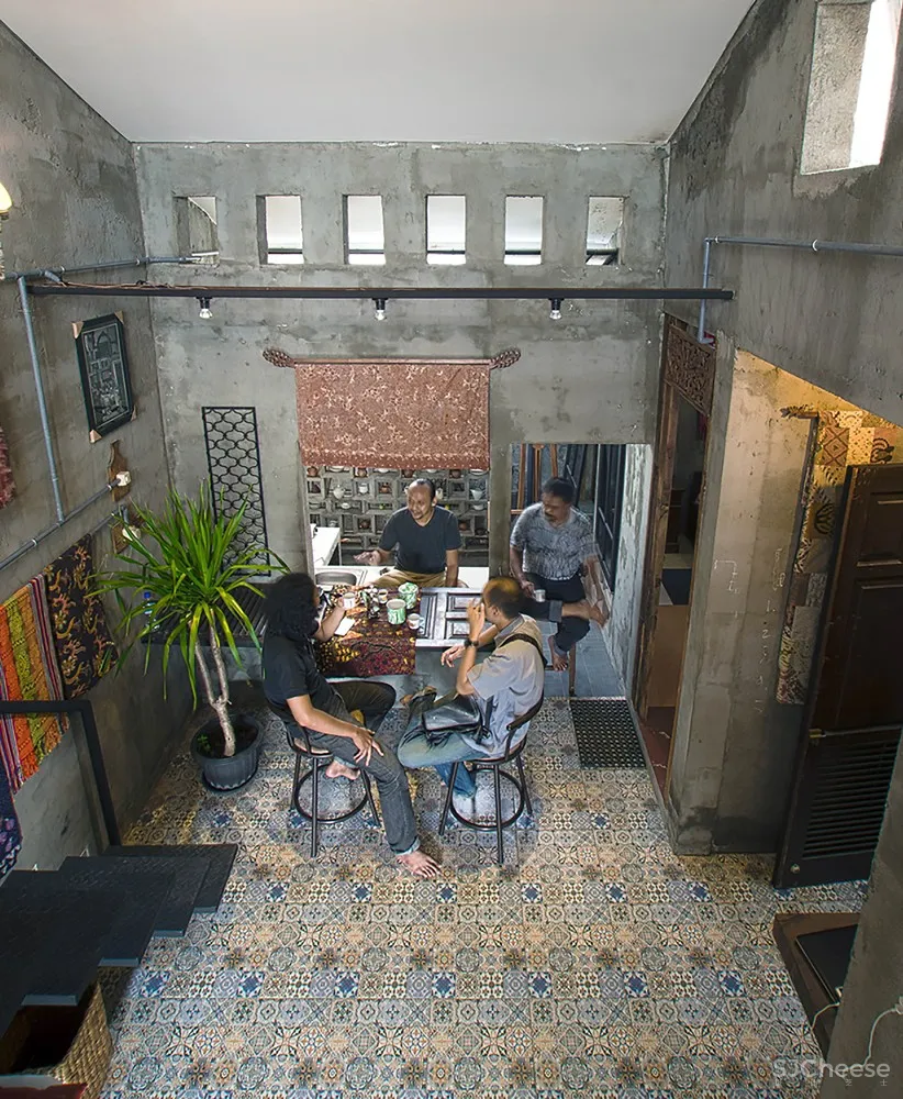 Gayuh Budi Utomo | 印尼住宅The Obsolete House