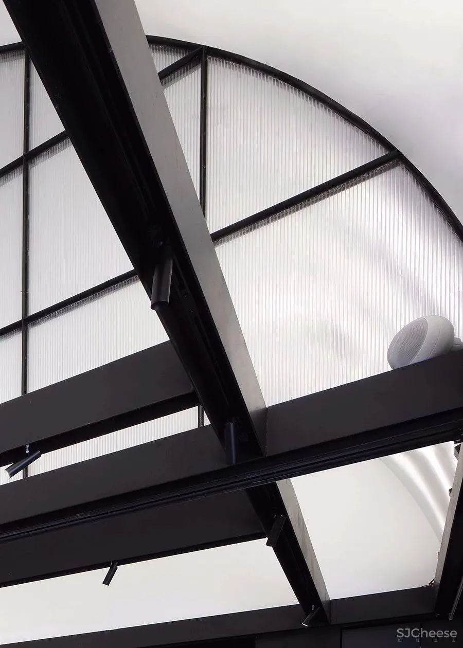 新作 | 杨佴:广州创意“场”