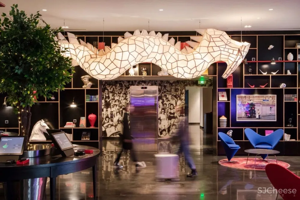 新作 | 全球最潮设计酒店Citizen M 来了,满满的艺术感,惊艳上海 首