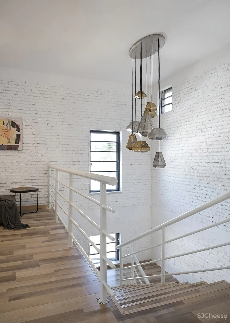 栖于山麓——山麓上的白色住宅,江西 / 铭鼎空间艺术工作室