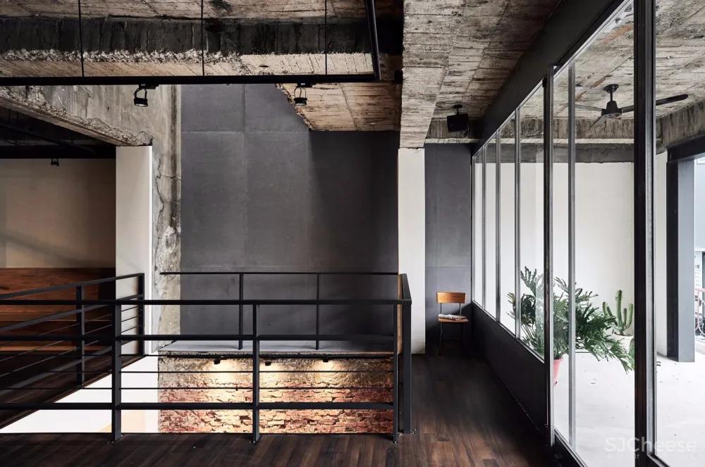 台湾工业风咖啡馆 | 大见室所 首